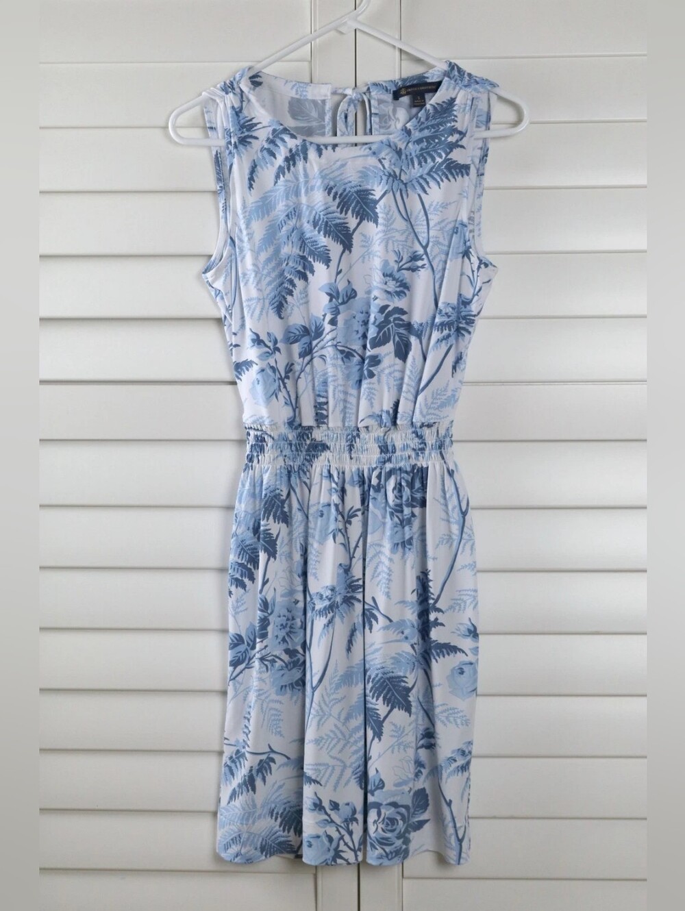 Sleeveless Blue Floral Midi Dress - Picture 4 of 4